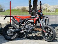 Beta RR 125 4Takt T/Tayo Motard Supermoto in Schwarz